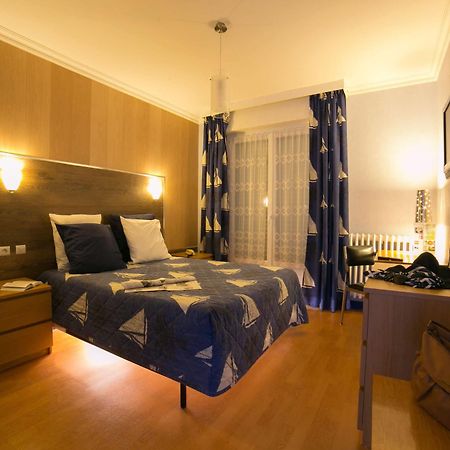 Breizh Hotel Crach エクステリア 写真