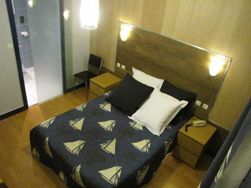 Breizh Hotel Crach エクステリア 写真